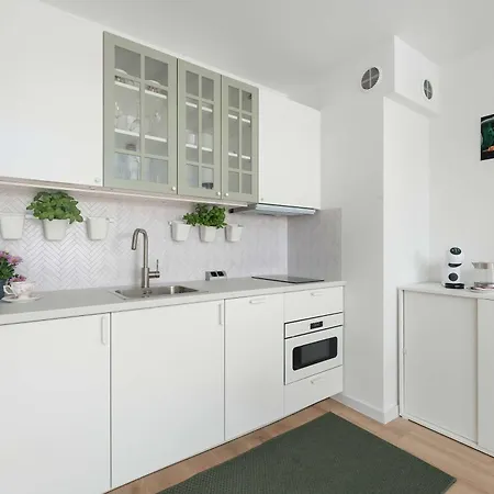 Bright In With Balcony And Parking By Renters Kolobrzeg